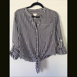 Chico’s Navy and white striped Nautical Size 0